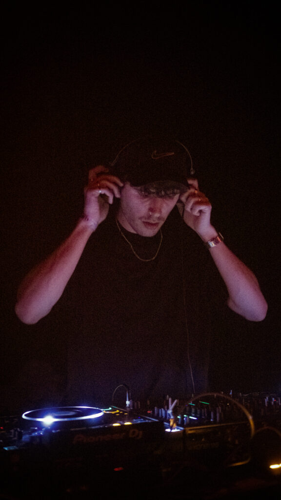 Kollektiv 5Sinn feat. Akoni